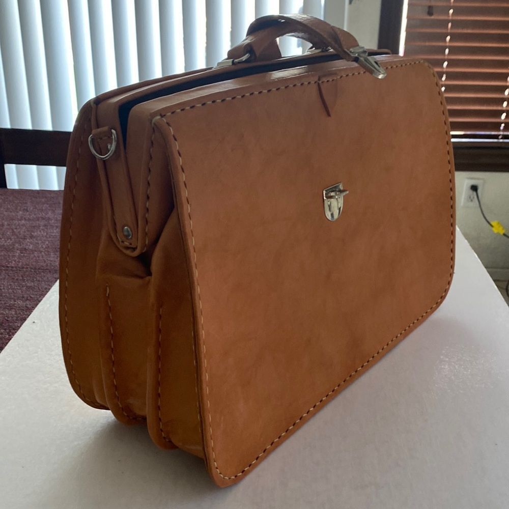 Classic Tan Leather Satchel Bag - Women's Work Handbag
